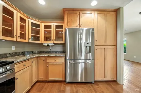 617 Cherrywood Drive Medford OR 97504