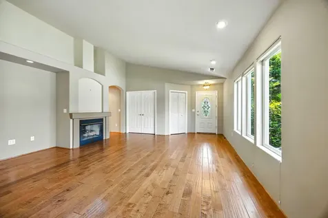 617 Cherrywood Drive Medford OR 97504