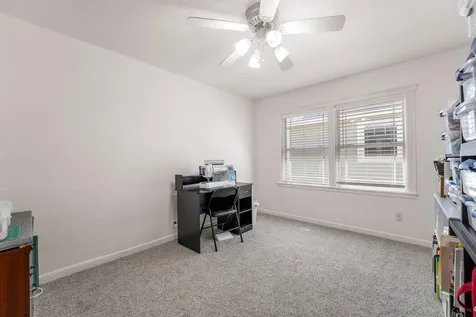 606 NE Dean Drive Grants Pass OR 97526