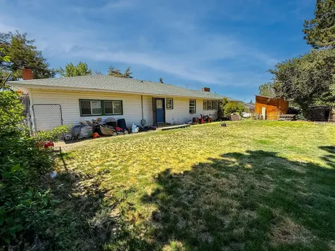 5907 Alva Avenue Klamath Falls OR 97603