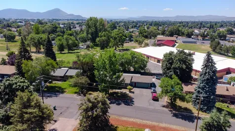 5907 Alva Avenue Klamath Falls OR 97603