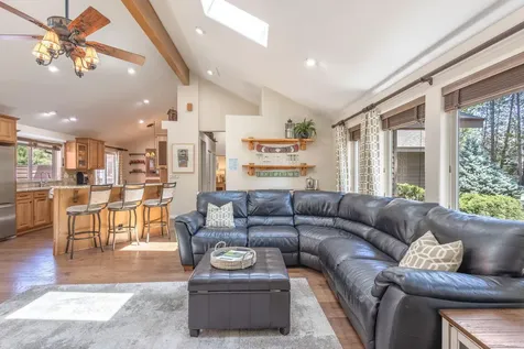 57651 Dutchman Lane Sunriver OR 97707