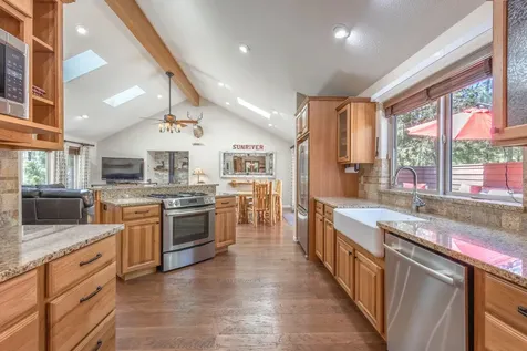 57651 Dutchman Lane Sunriver OR 97707
