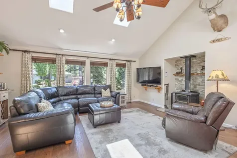57651 Dutchman Lane Sunriver OR 97707