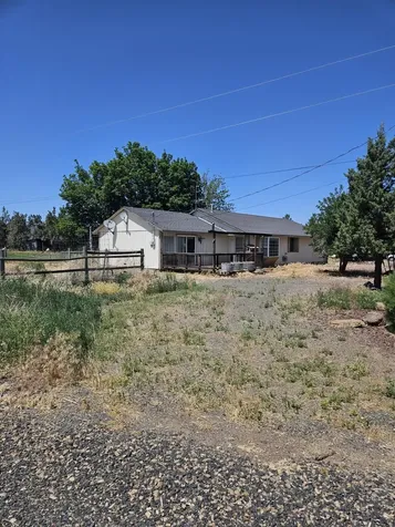 2259 NE 13th Street Redmond OR 97756