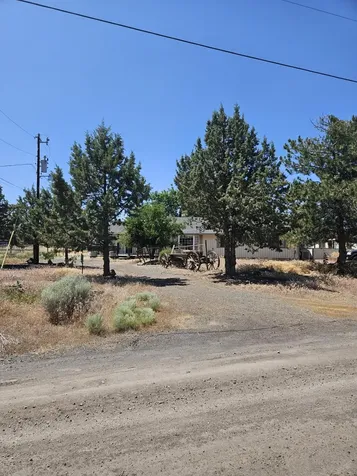 2259 NE 13th Street Redmond OR 97756
