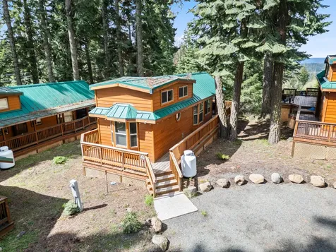 7979 Hyatt Prairie Road Ashland OR 97520