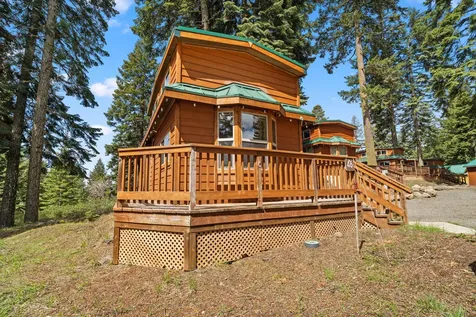 7979 Hyatt Prairie Road Ashland OR 97520