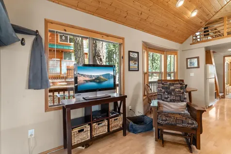 7979 Hyatt Prairie Road Ashland OR 97520