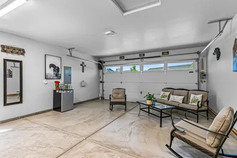 301 Reanna Way Medford OR 97501