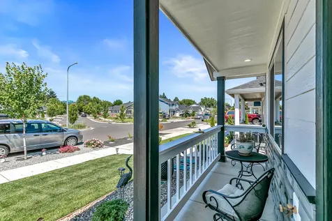 301 Reanna Way Medford OR 97501