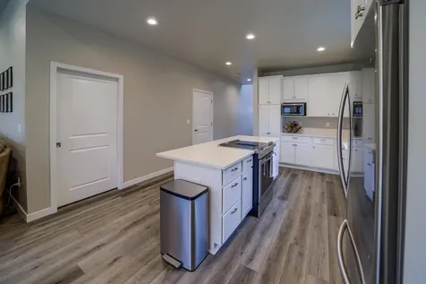 3658 SW Badger Avenue Redmond OR 97756