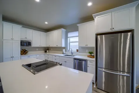 3658 SW Badger Avenue Redmond OR 97756