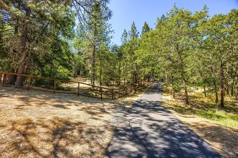 6293 Donaldson Road Grants Pass OR 97526
