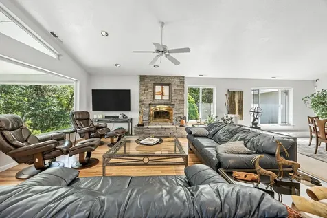 6293 Donaldson Road Grants Pass OR 97526