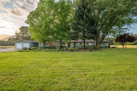 701 Messinger Road Grants Pass OR 97527