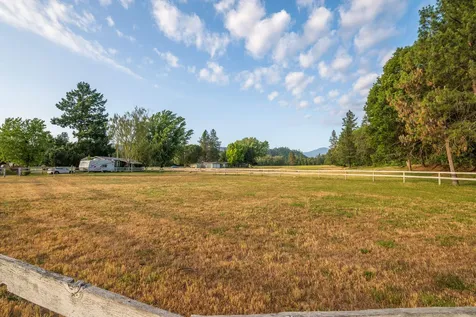 701 Messinger Road Grants Pass OR 97527