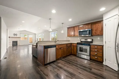 3096 NW Dogwood Avenue Redmond OR 97756