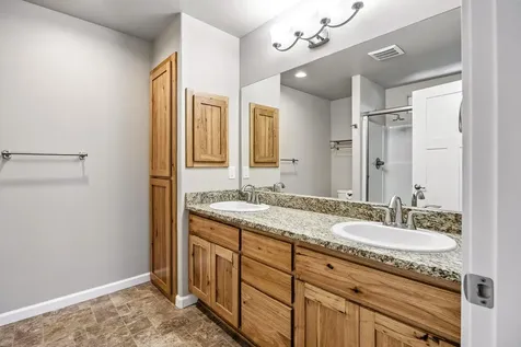 1542 SW Yucca Drive Grants Pass OR 97527