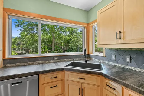 700 Clay Street Ashland OR 97520