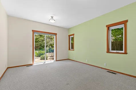 700 Clay Street Ashland OR 97520