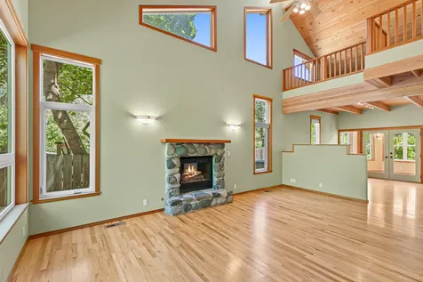 700 Clay Street Ashland OR 97520