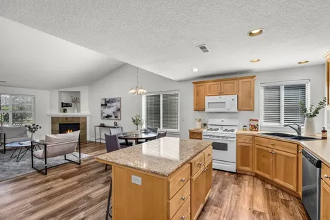 20625 Cherry Tree Lane Bend OR 97702