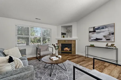 20625 Cherry Tree Lane Bend OR 97702