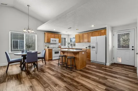 20625 Cherry Tree Lane Bend OR 97702