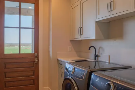 9909 NW Coyner Avenue Redmond OR 97756