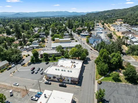 509 SW G Street Grants Pass OR 97526