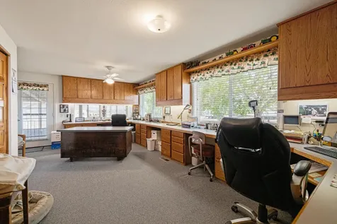 891 Cross Road Klamath Falls OR 97603
