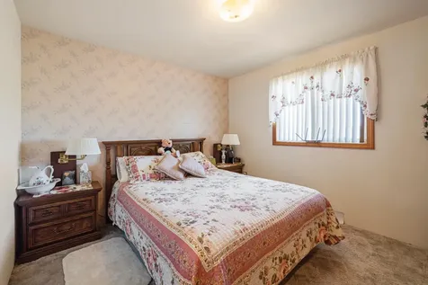 891 Cross Road Klamath Falls OR 97603