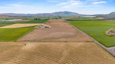 891 Cross Road Klamath Falls OR 97603