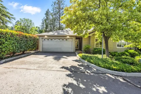 2130 Birchwood Lane Ashland OR 97520