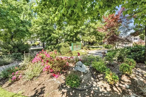 2130 Birchwood Lane Ashland OR 97520