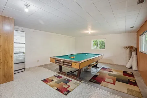 1031 NW Prospect Avenue Grants Pass OR 97526