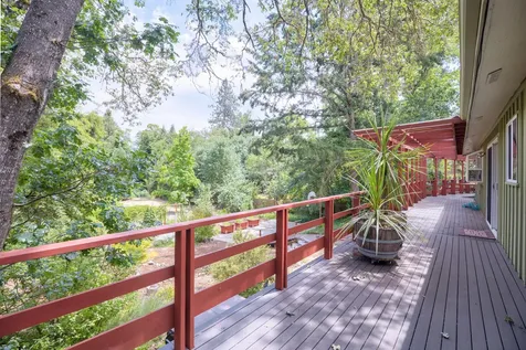 1031 NW Prospect Avenue Grants Pass OR 97526