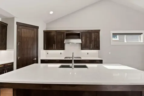 2524 NW Pine Terrace Drive Bend OR 97703