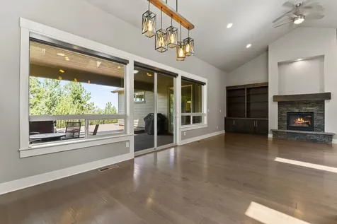 2524 NW Pine Terrace Drive Bend OR 97703