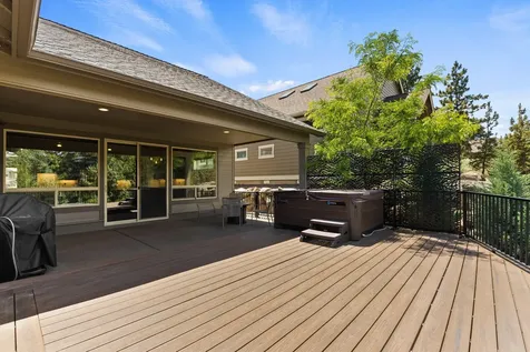 2524 NW Pine Terrace Drive Bend OR 97703