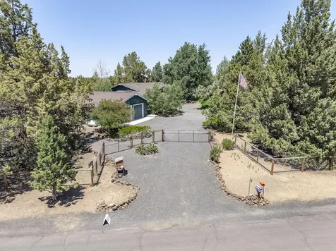 23080 Chisholm Trail Bend OR 97702
