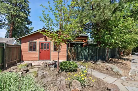 1101 NW Federal Street Bend OR 97703