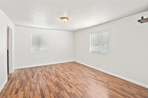 310 SW J Street Grants Pass OR 97526