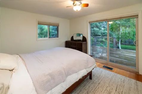 1155 NE 9th Street Bend OR 97701