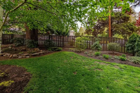 1155 NE 9th Street Bend OR 97701