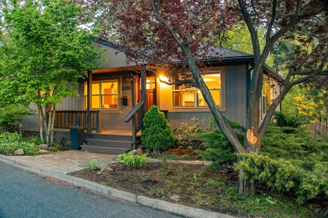 1155 NE 9th Street Bend OR 97701