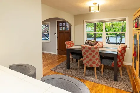 1155 NE 9th Street Bend OR 97701