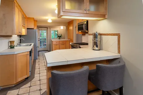 1155 NE 9th Street Bend OR 97701