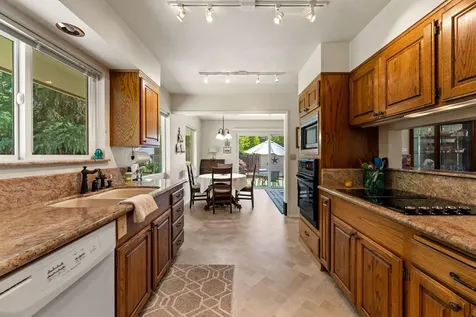 1430 SE Rogue Drive Grants Pass OR 97526